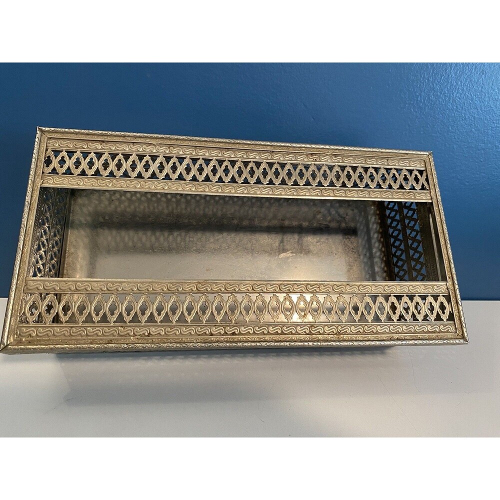 Vintage Metal Filigree Tissue Box Cover Silver Tone Hollywood Regency